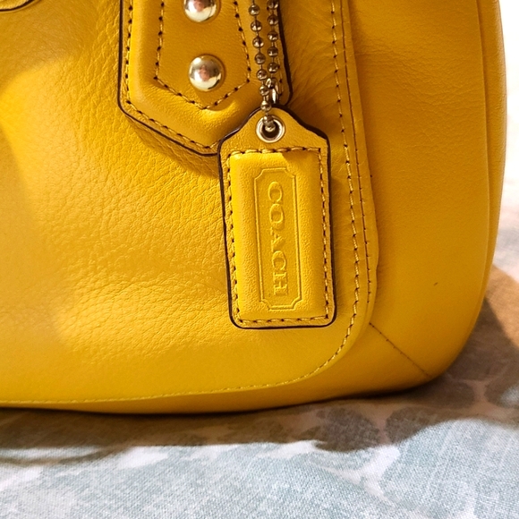 Coach Shoulder Bag - Picture 2 of 9